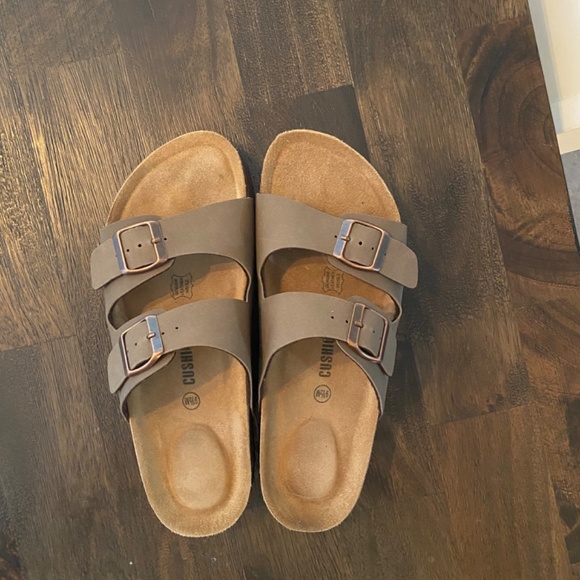 Cushionair sandals size 9.5 women’s - Picture 2 of 3
